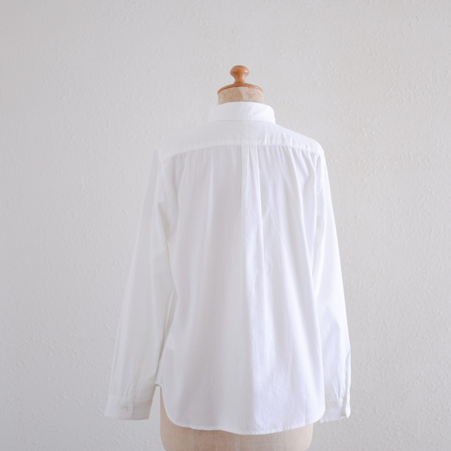 Cotton Mini Pocket Round Collar Shirt White