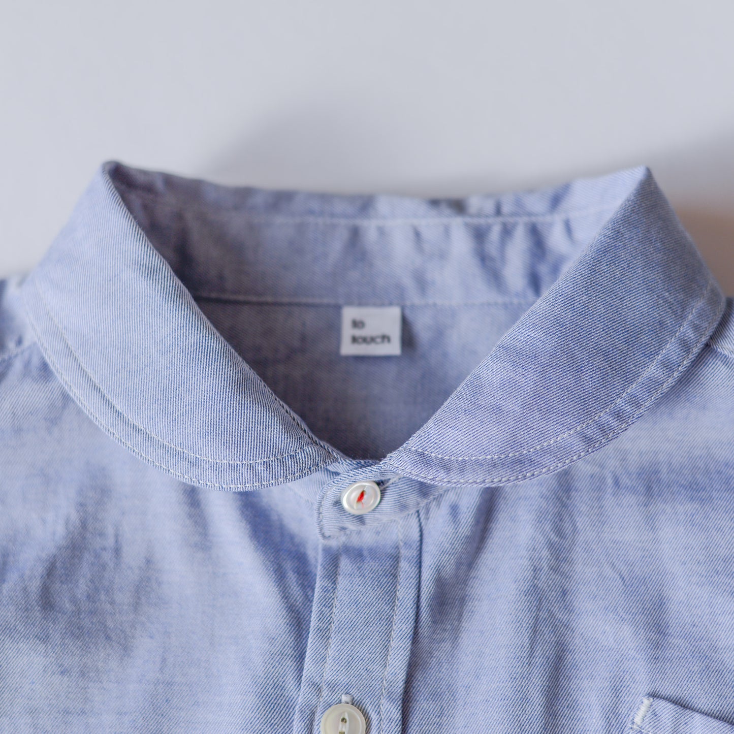 コットンミニポケット丸襟シャツ Blue