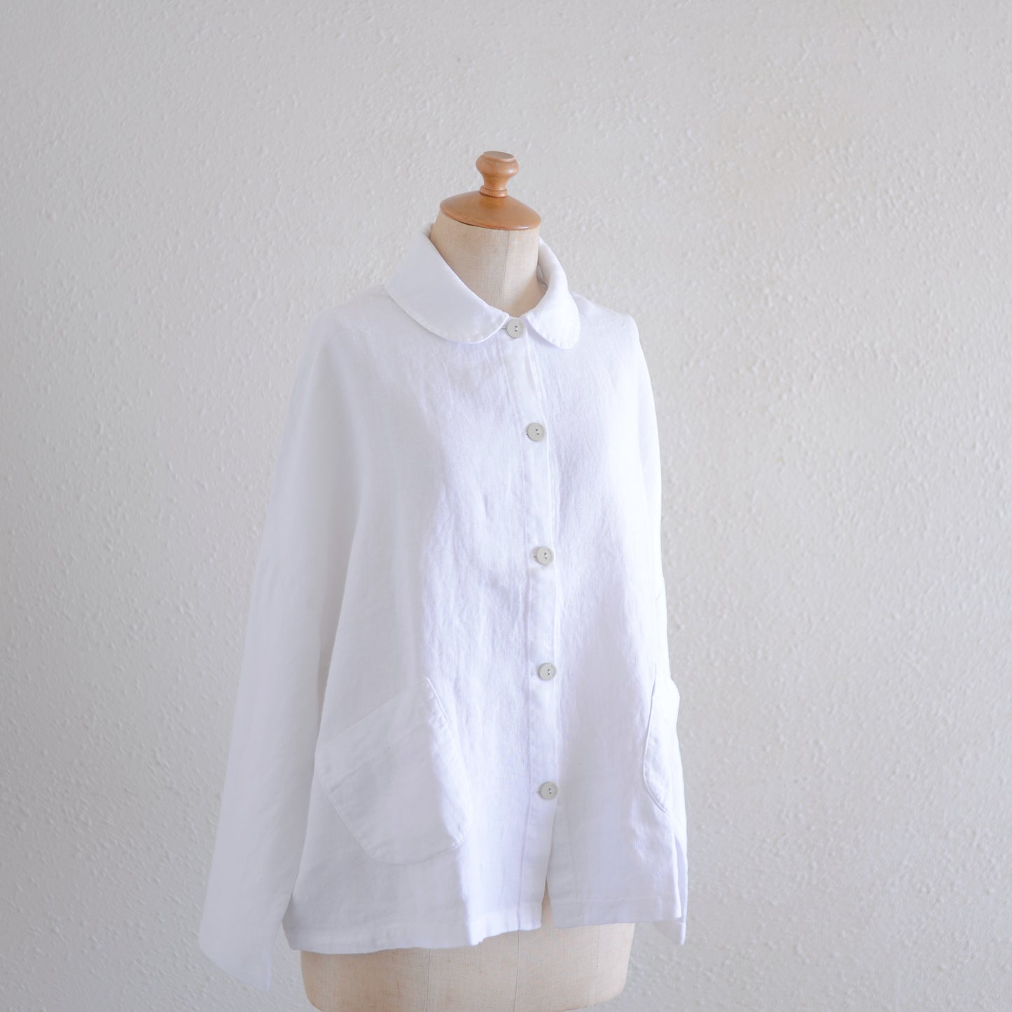 リネンラウンドカラージャケット White