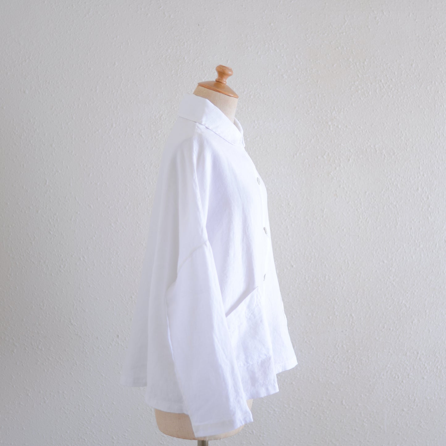 リネンラウンドカラージャケット White
