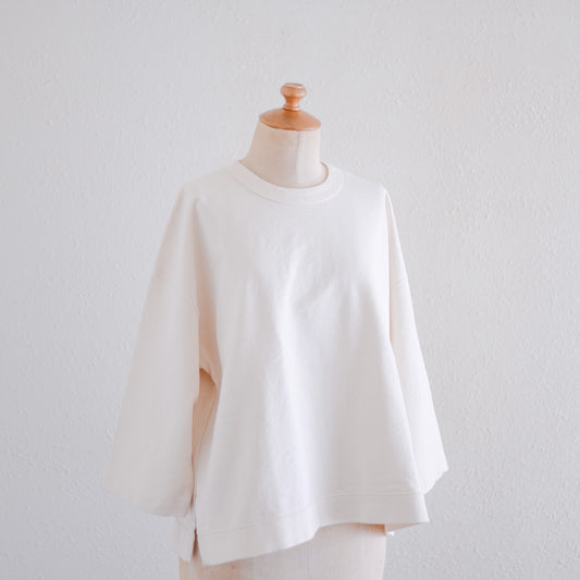 Cotton fleece box pullover in off-white