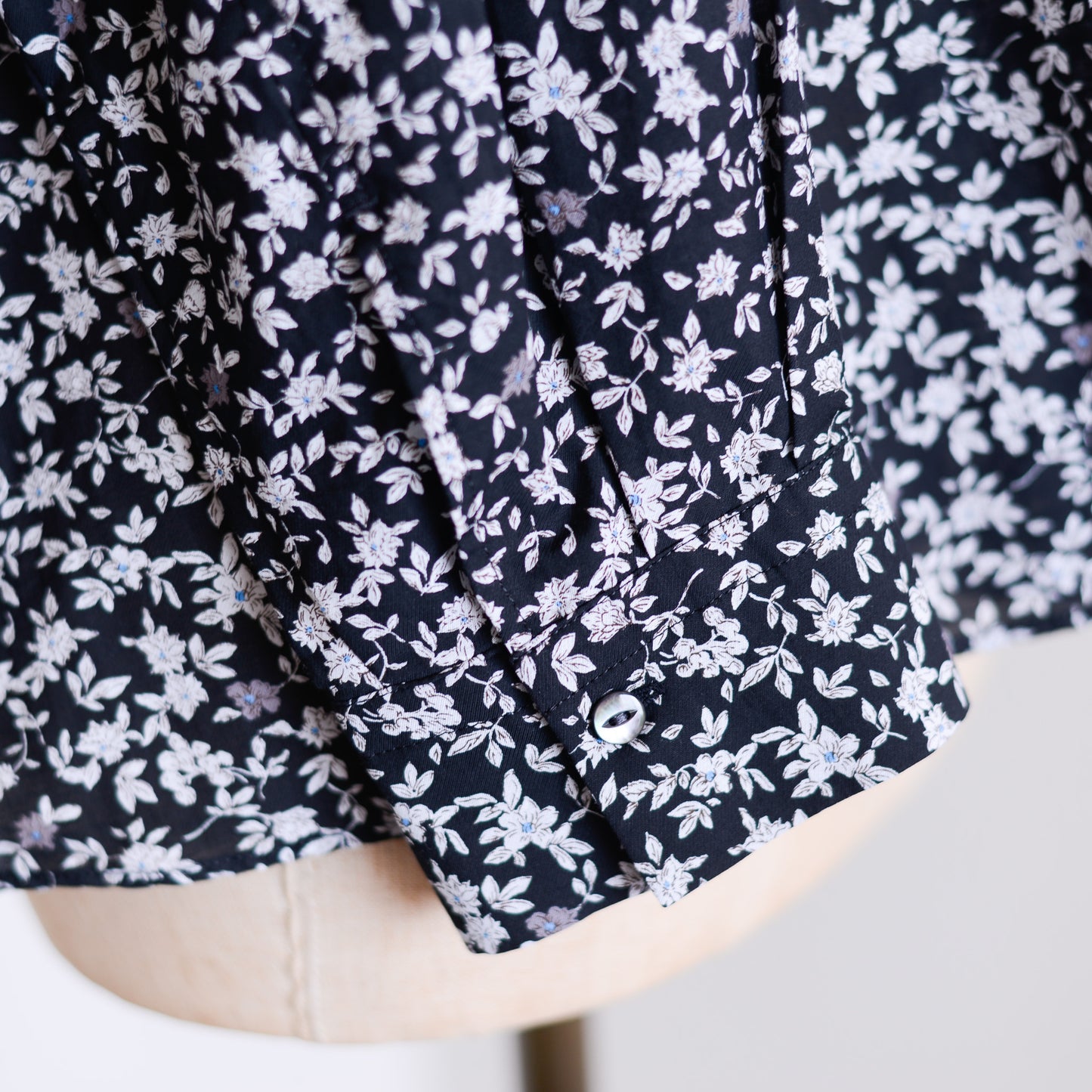 Cotton Cupra Flower Blouse Black