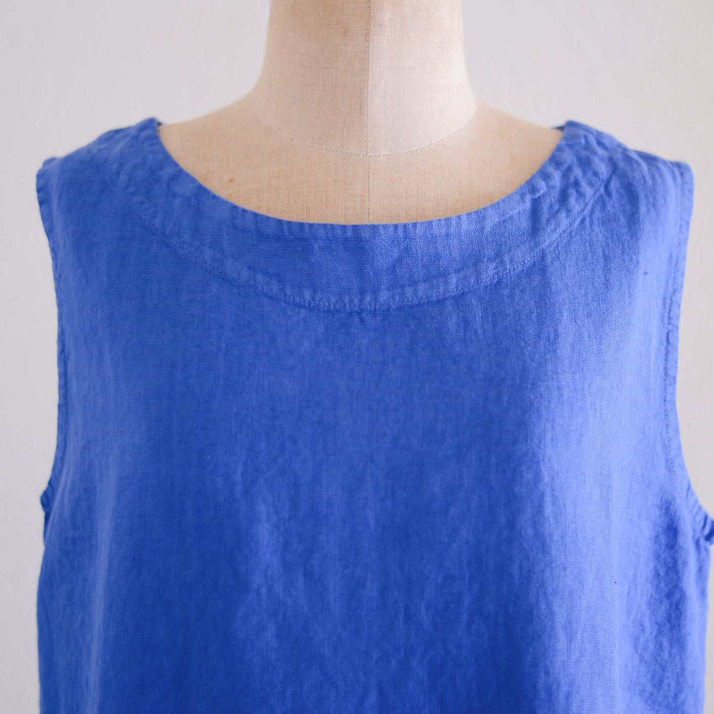 リネンボートネックスリーブレスプルオーバー Blue