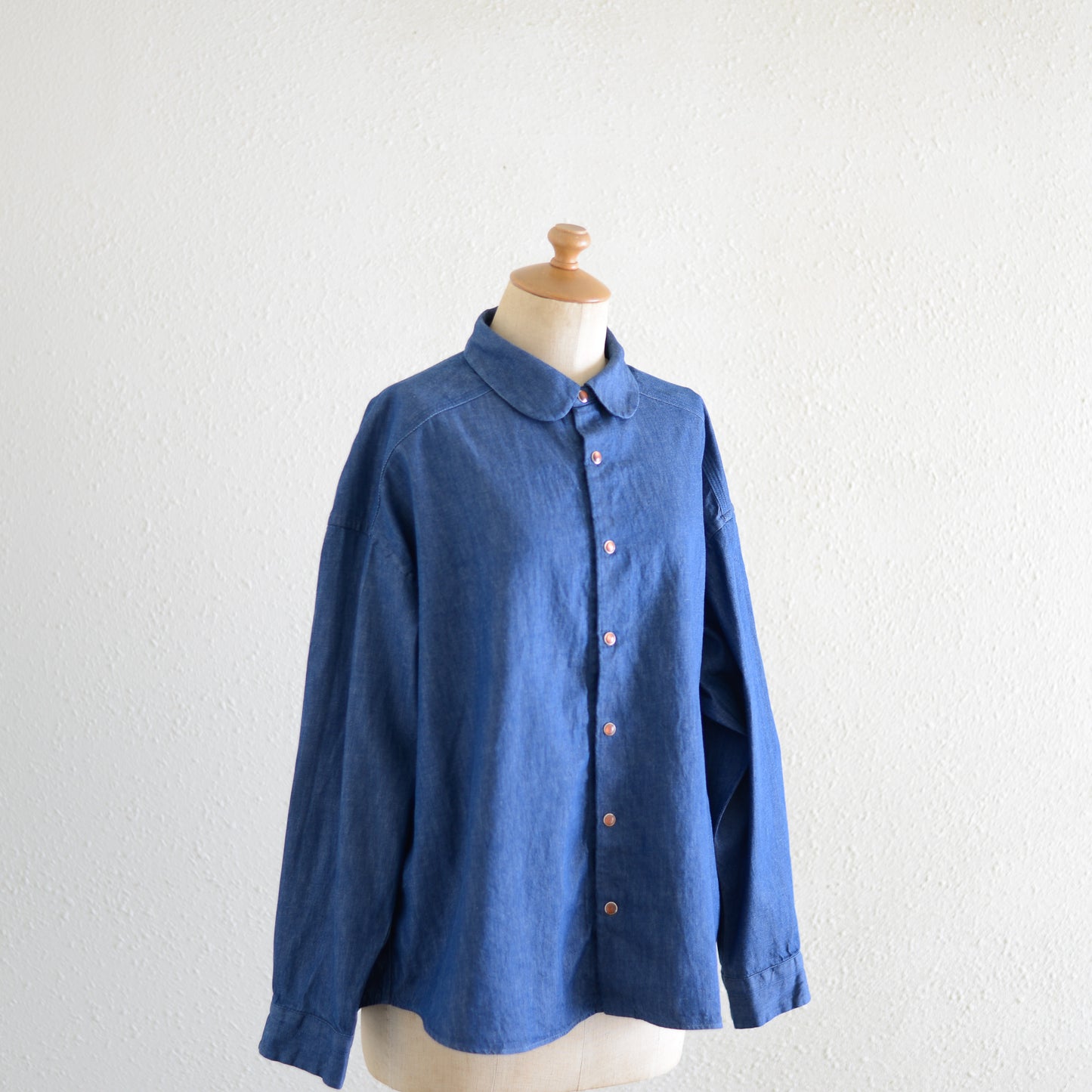 Cotton denim round collar shirt Blue