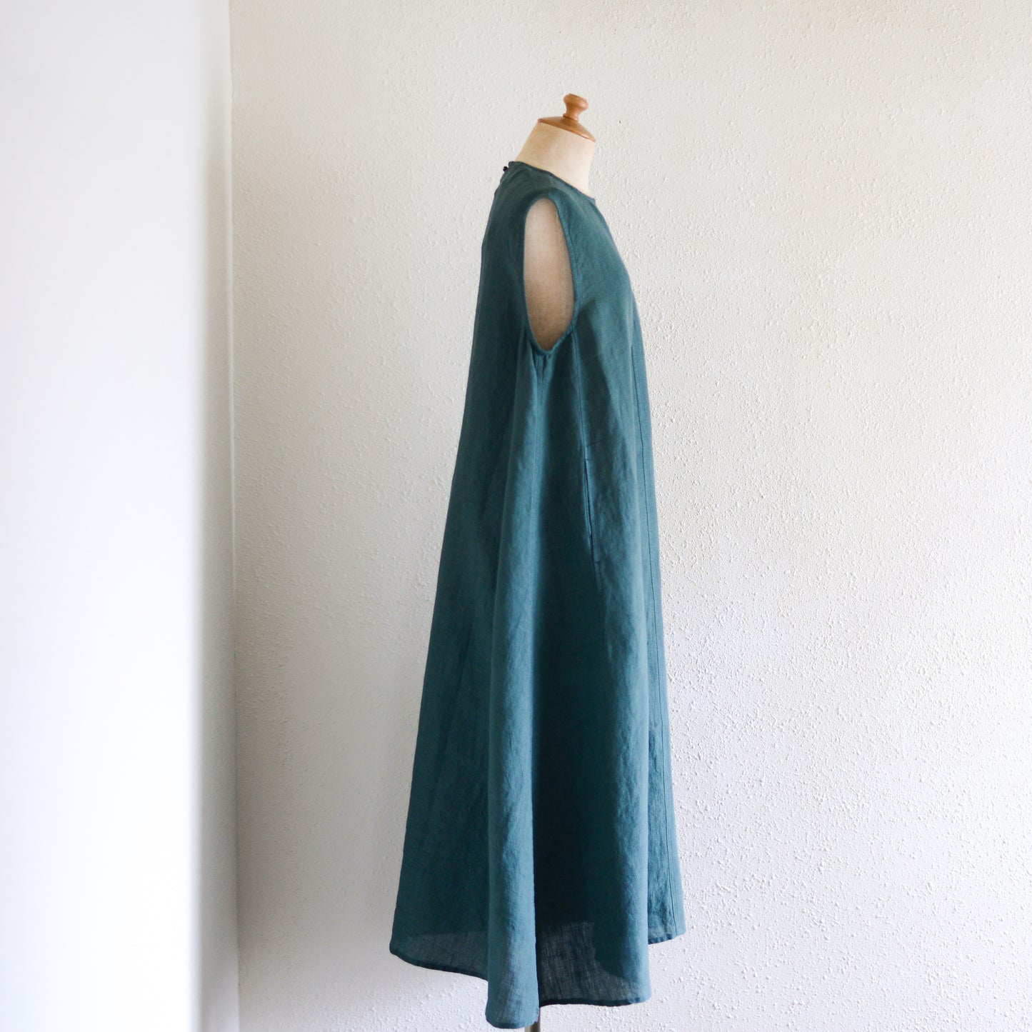 リネンスリーブレスロングワンピース Green