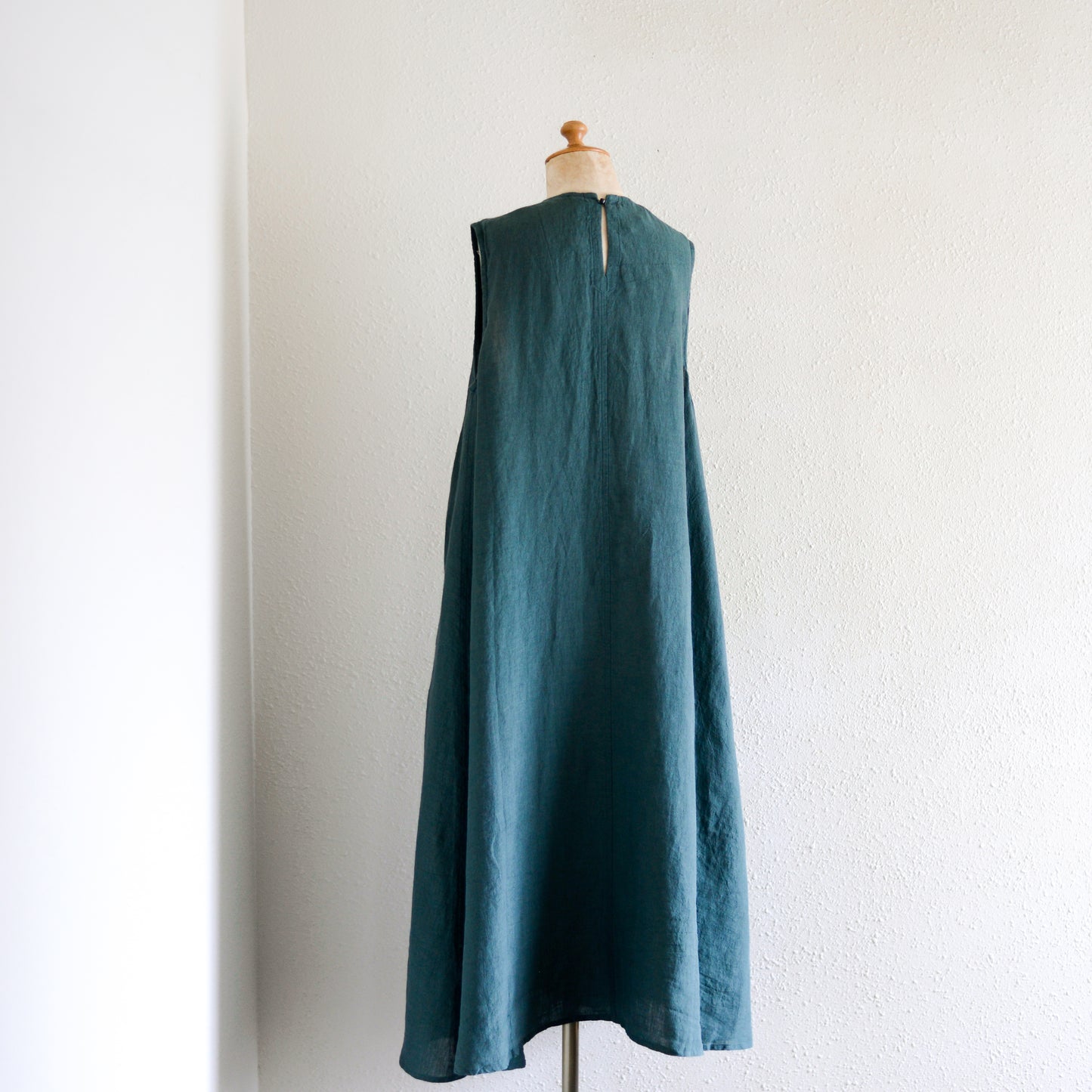 リネンスリーブレスロングワンピース Green