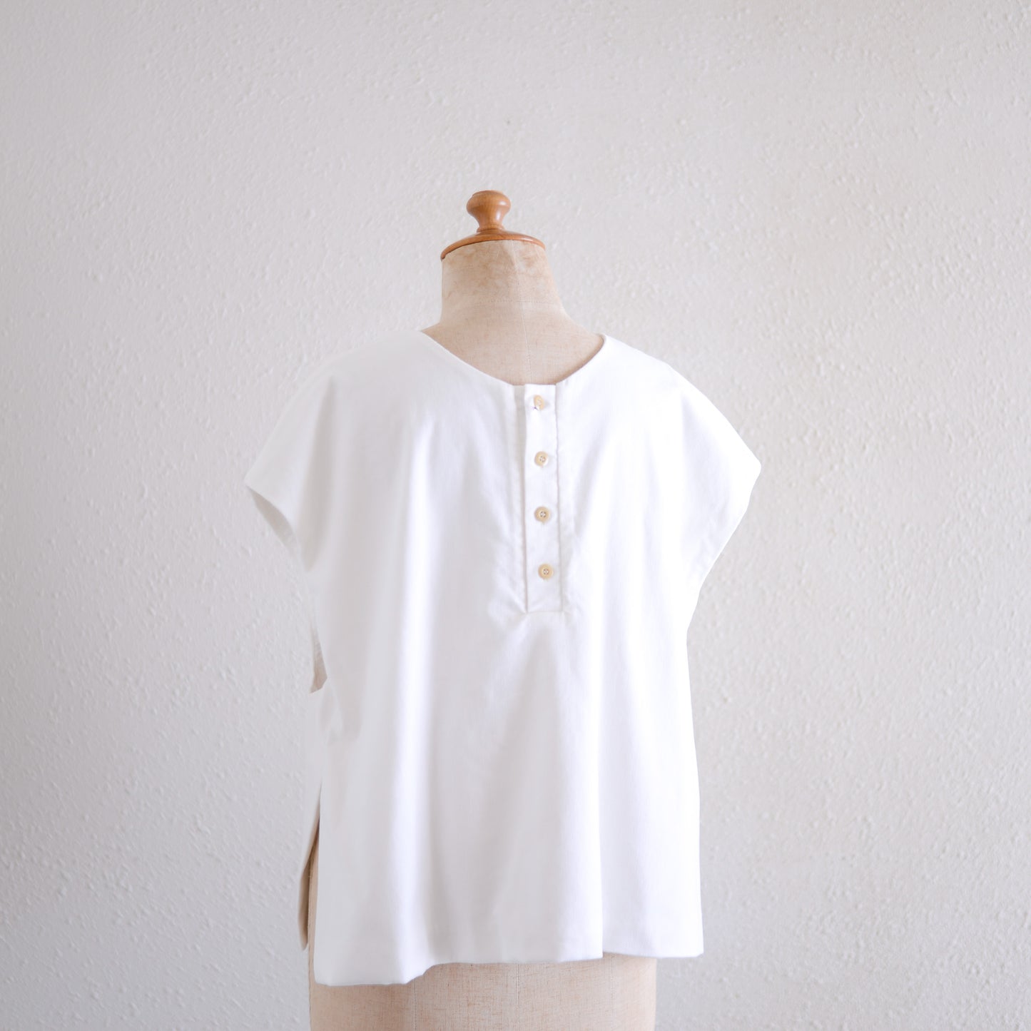 コットン２ウェイVネックベスト Off White