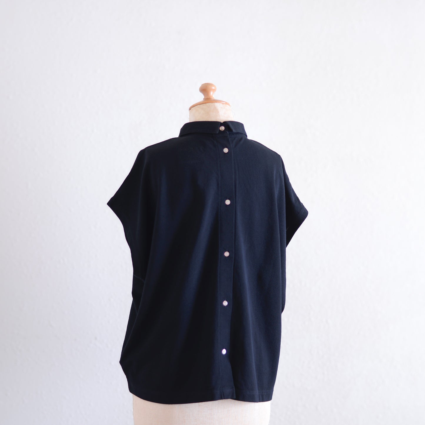コットン鹿子ラウンドカラープルオーバー Black