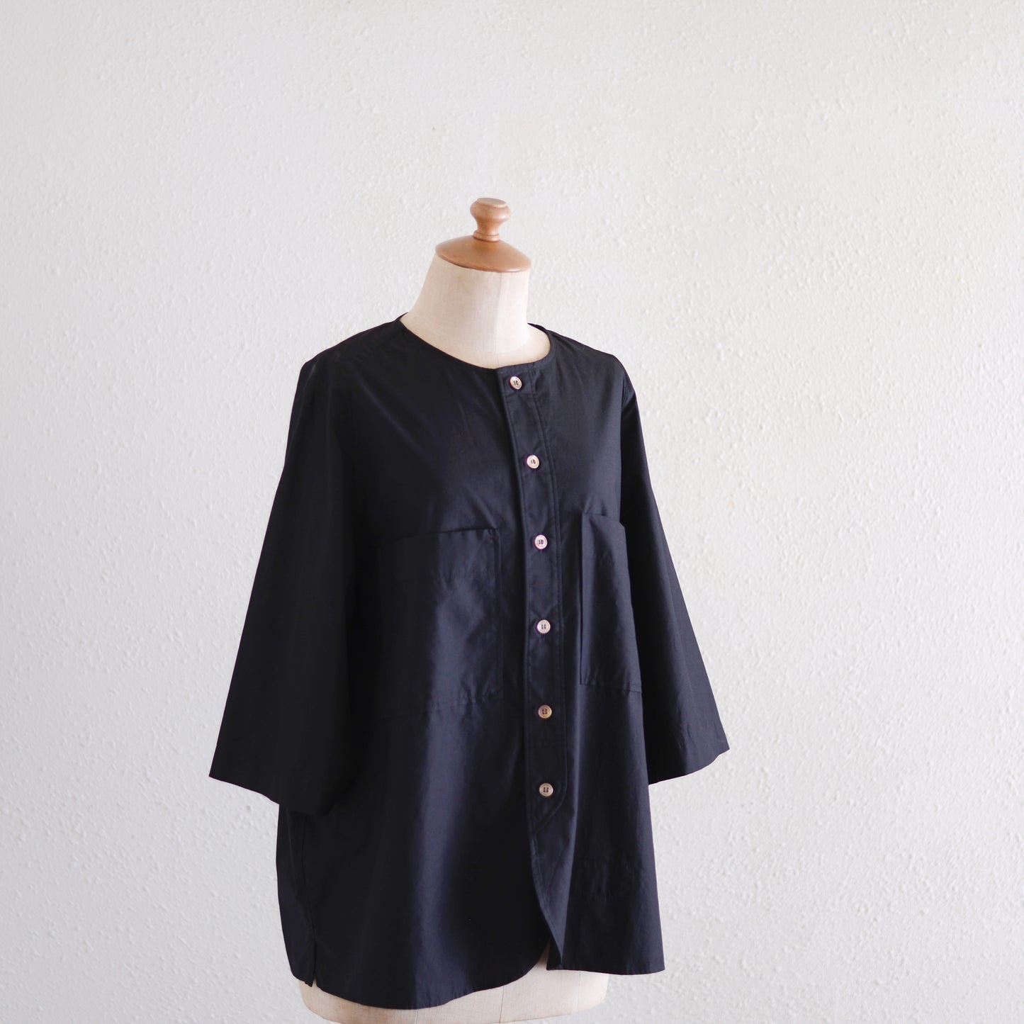 コットンラグランノーカラージャケット Black
