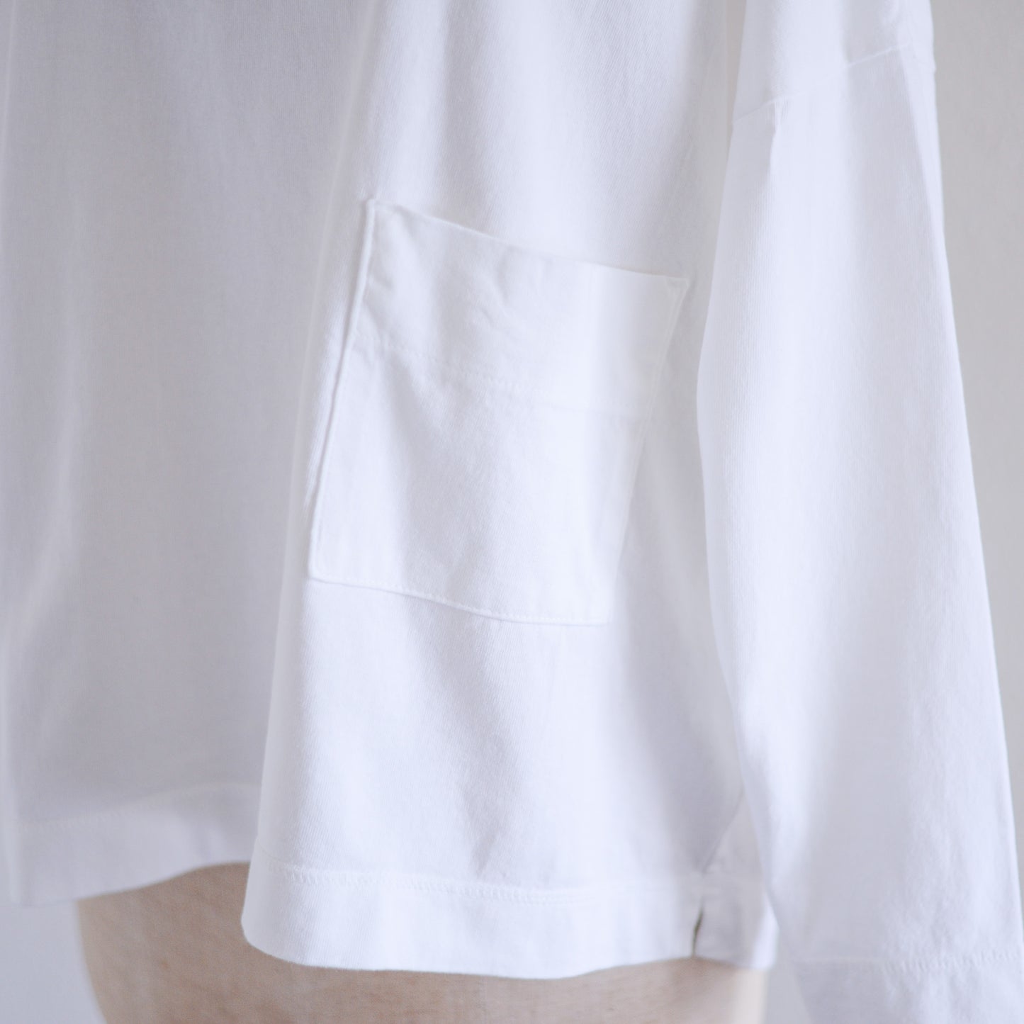 コットンドロップショルダーポケットTシャツ Off White