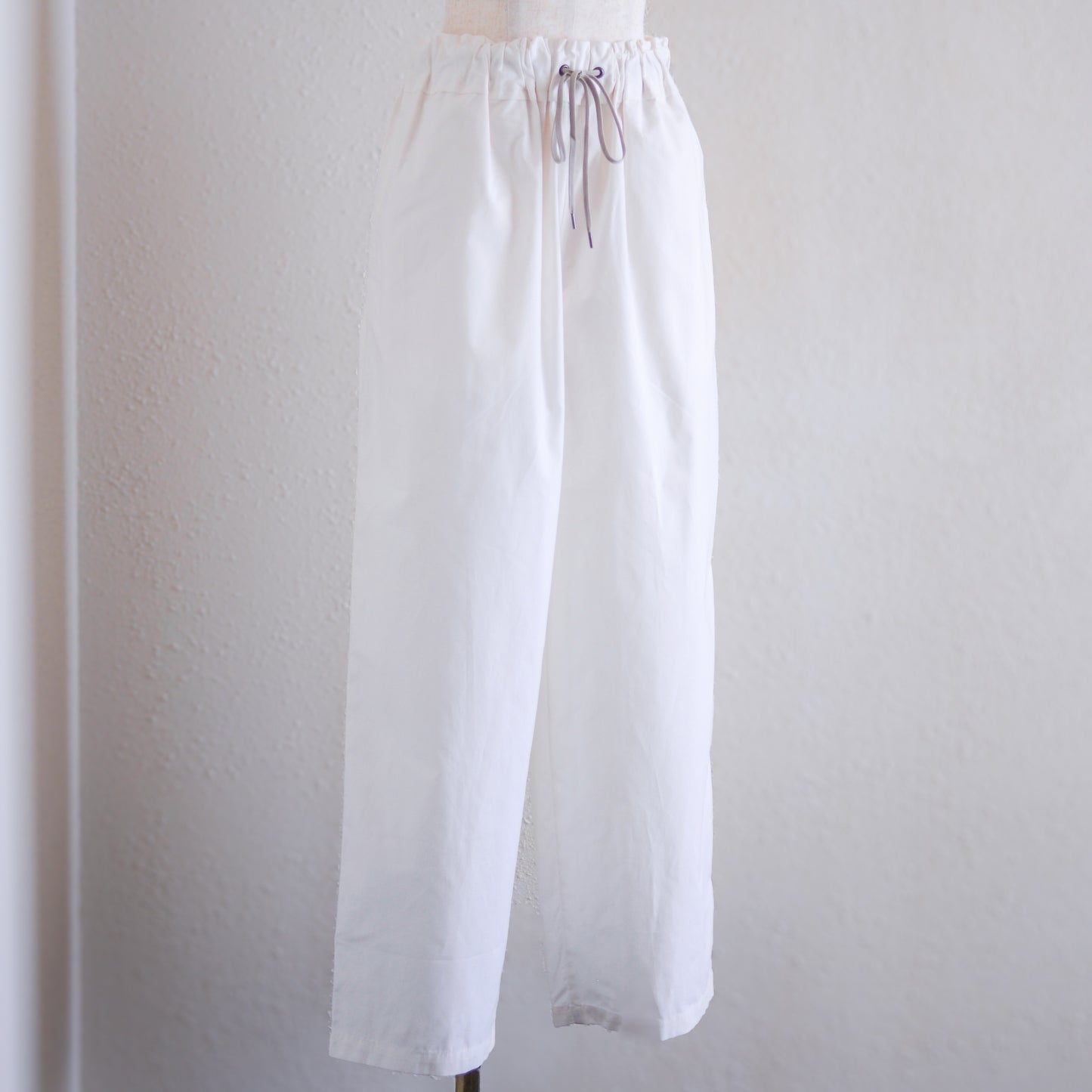 コットンドローコードパンツ White