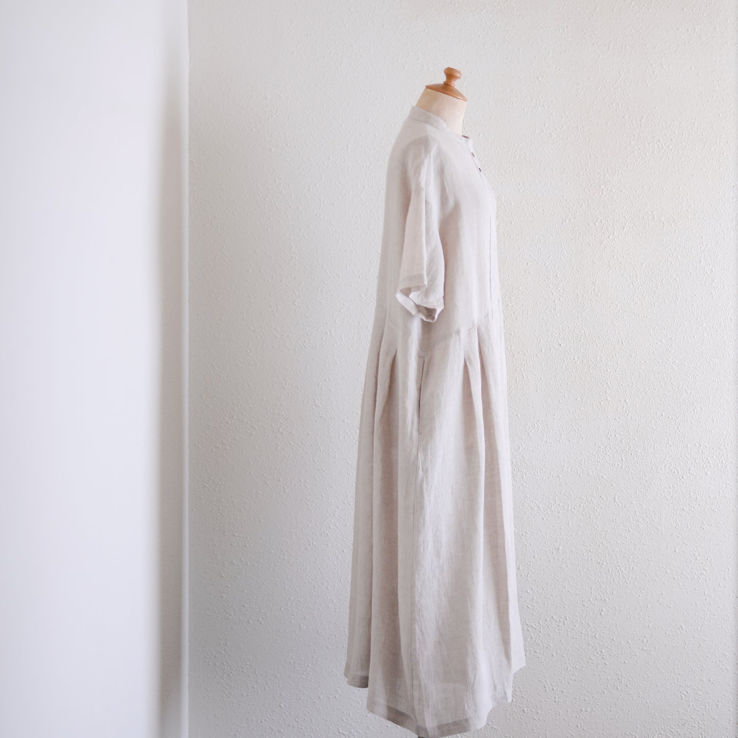 Linen Pleated Dress Natural
