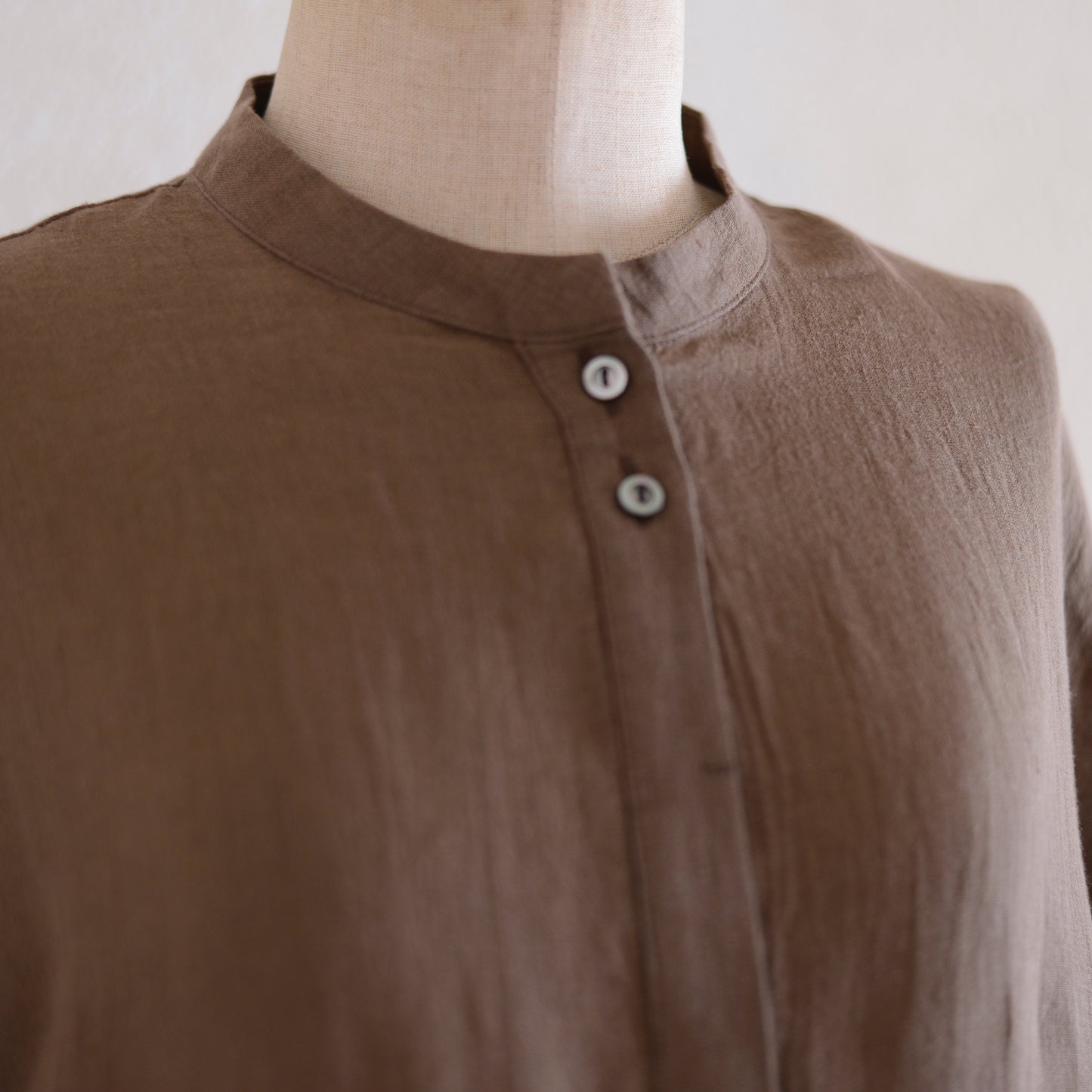 Linen Pleated Dress Mocha