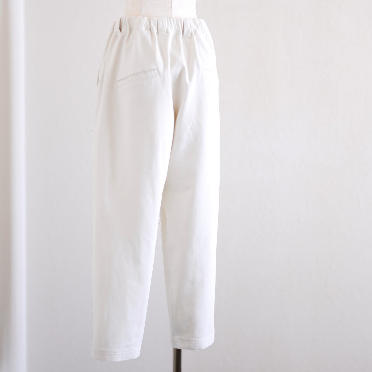 オーガニックコットンマチポケットアンクルパンツ Ivory