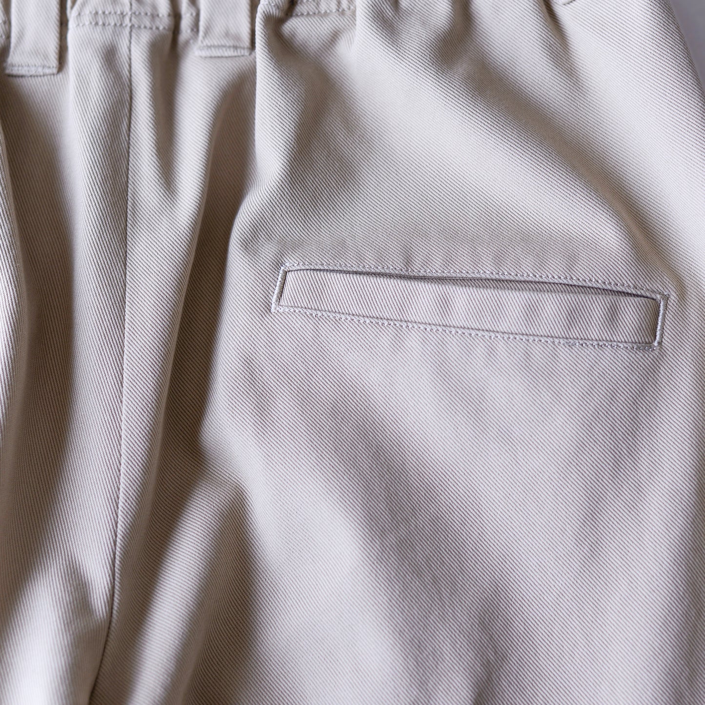 オーガニックコットンマチポケットアンクルパンツ Beige