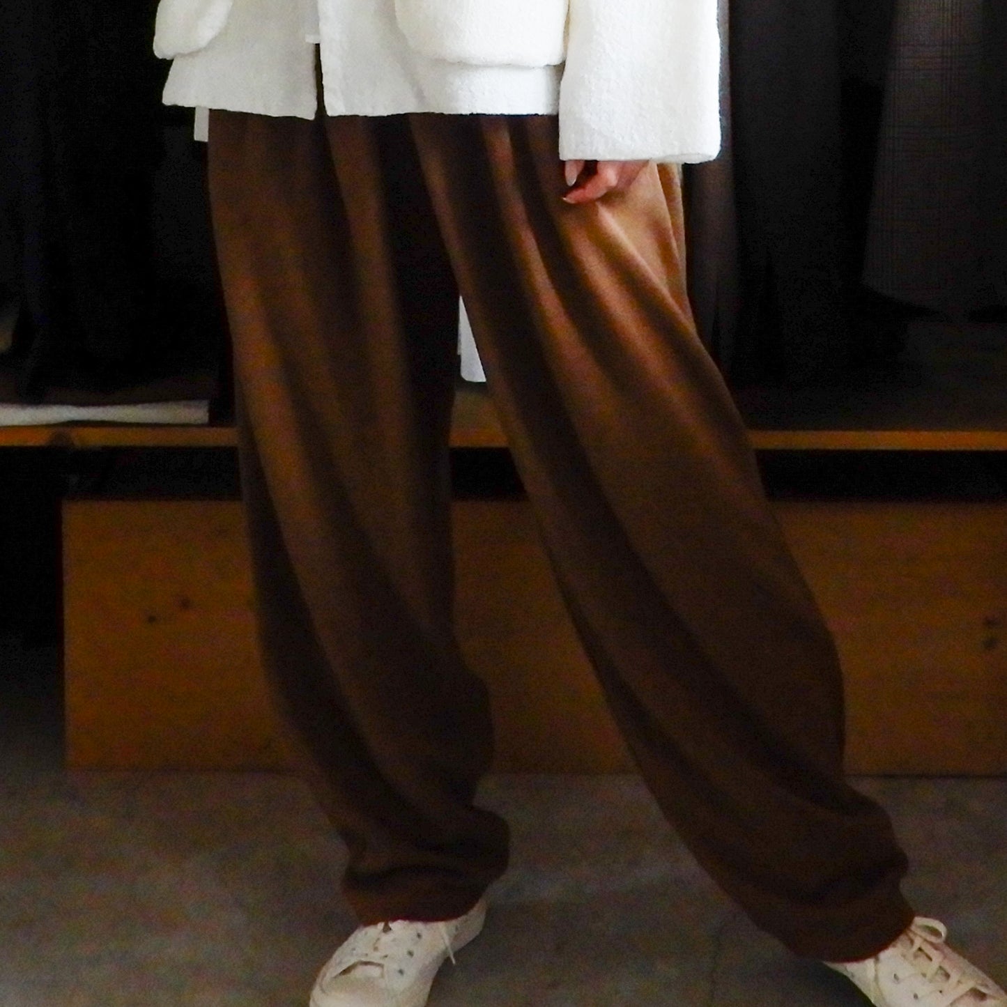 Cotton wool tapered pants Mocha