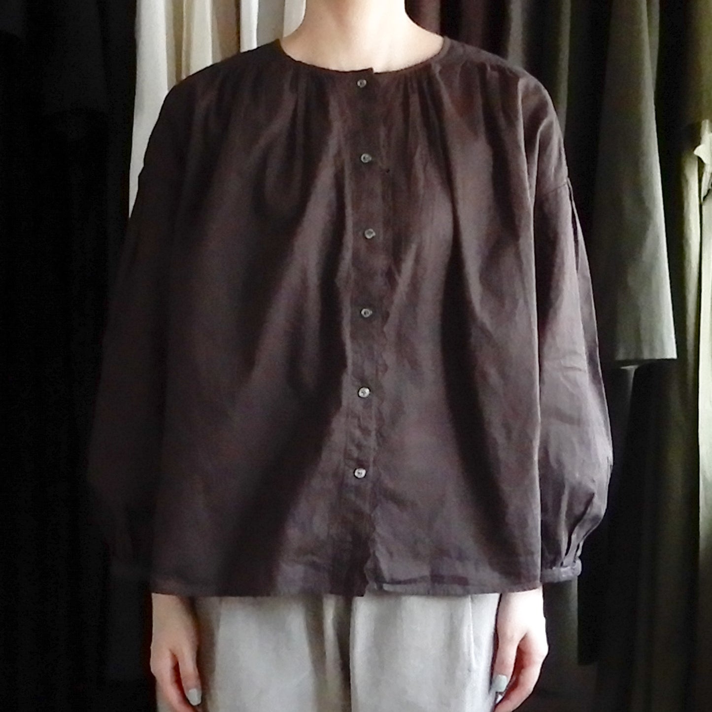 Cotton 2-way embroidered blouse, Brown