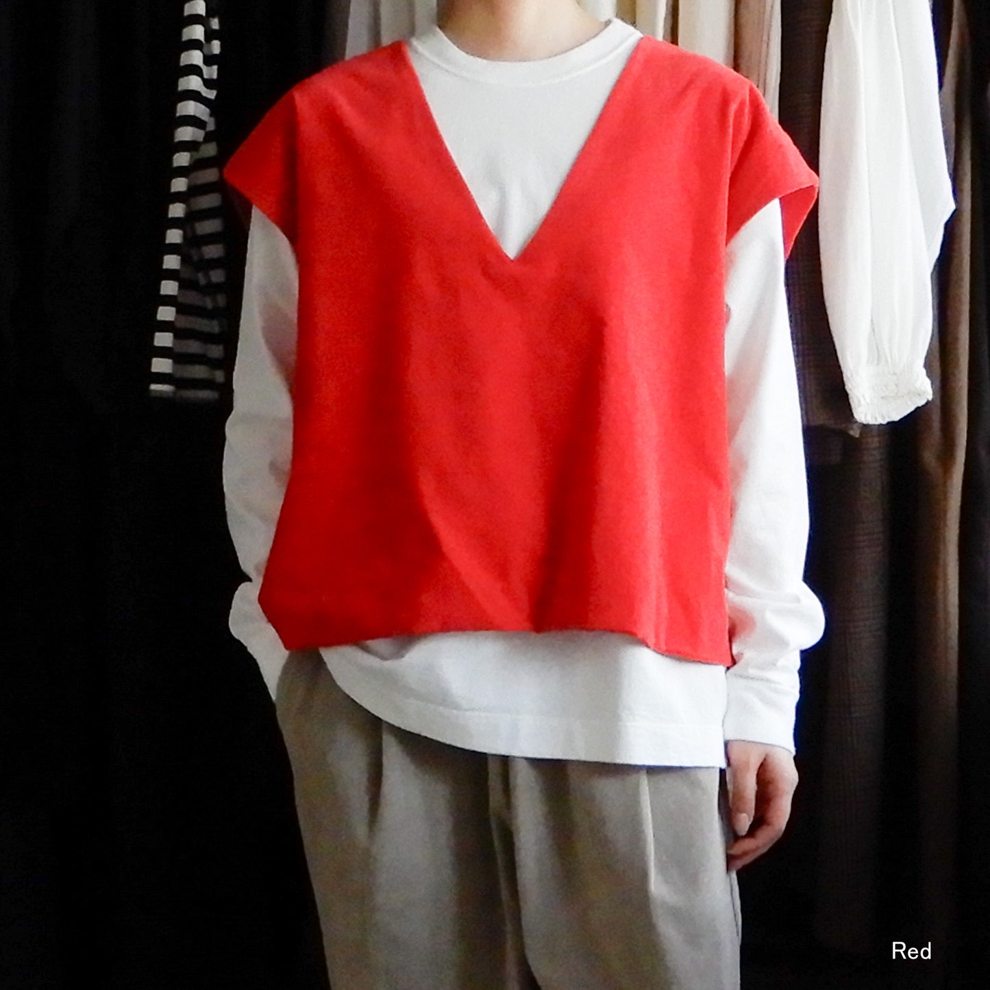 コットン２ウェイVネックベスト Off White