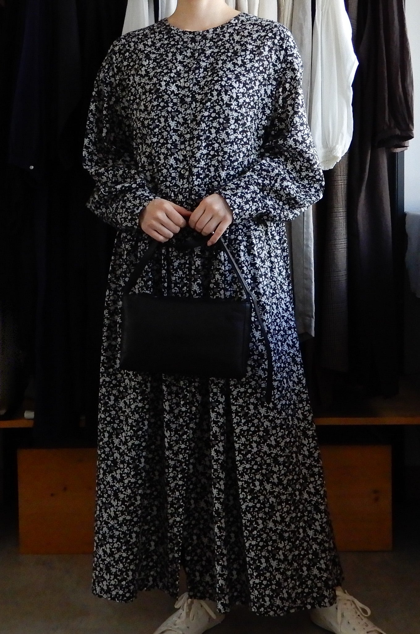 コットンキュプラフラワー２ウェイワンピース Black