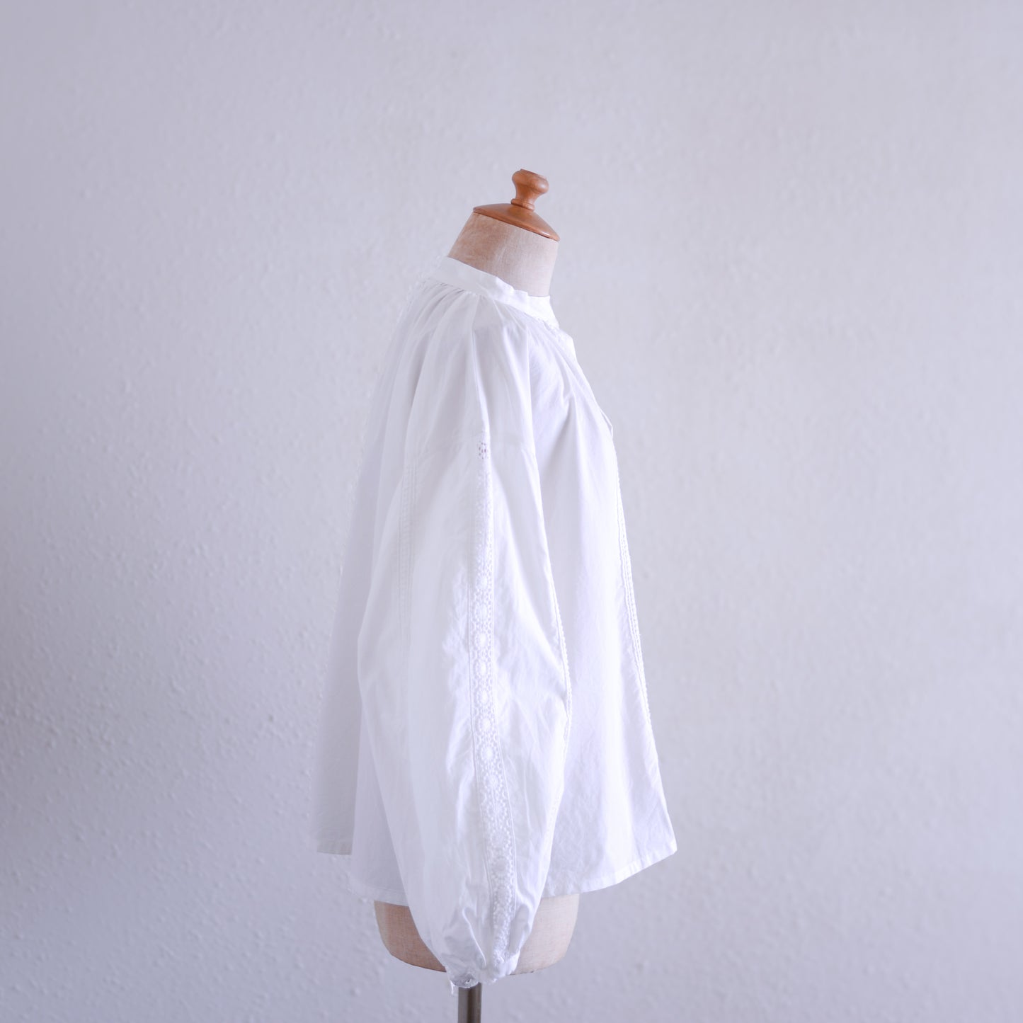 コットンスタンドレースブラウス Off White